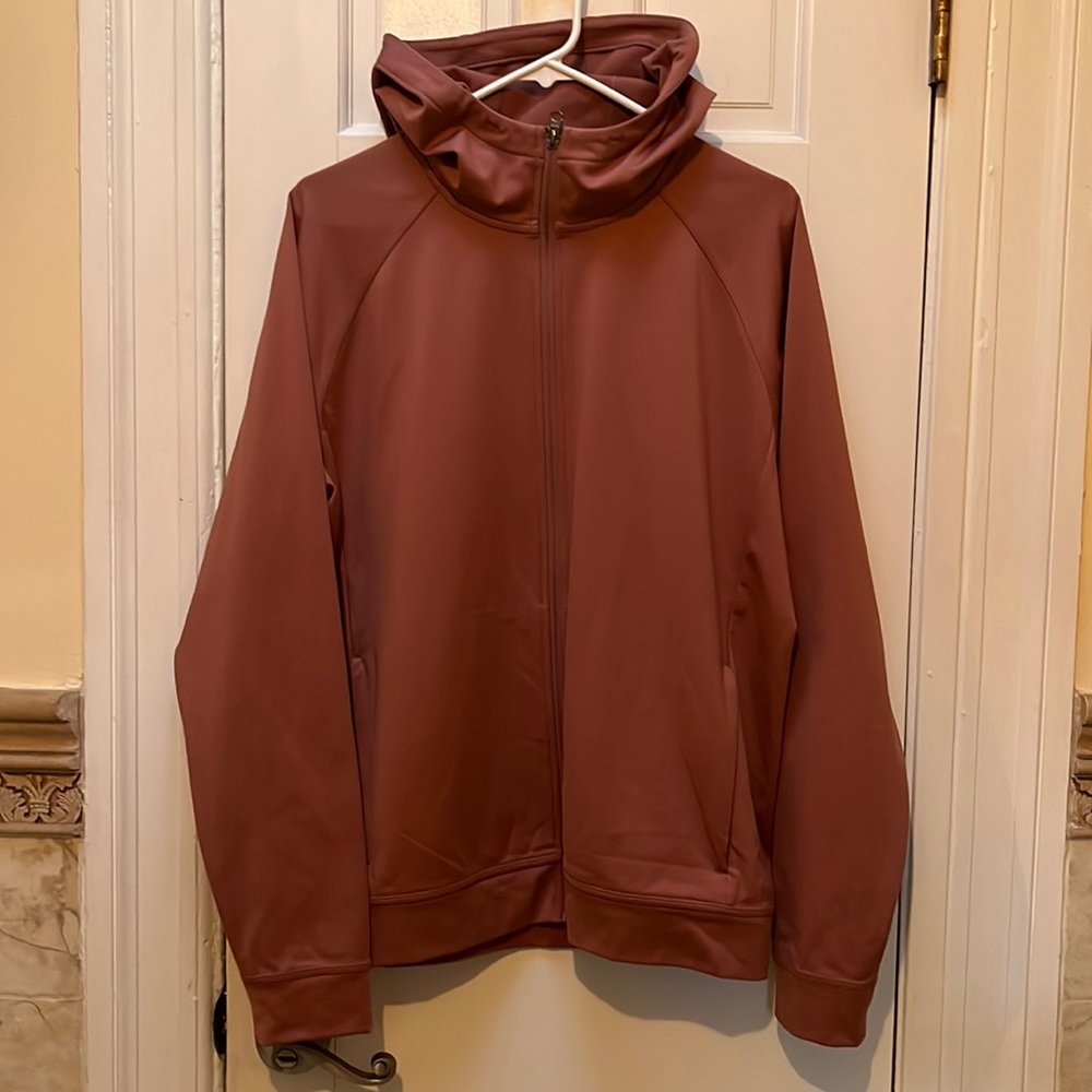 Heat Tech Shield zip hoodie and sweatpants, matching set. Never worn
